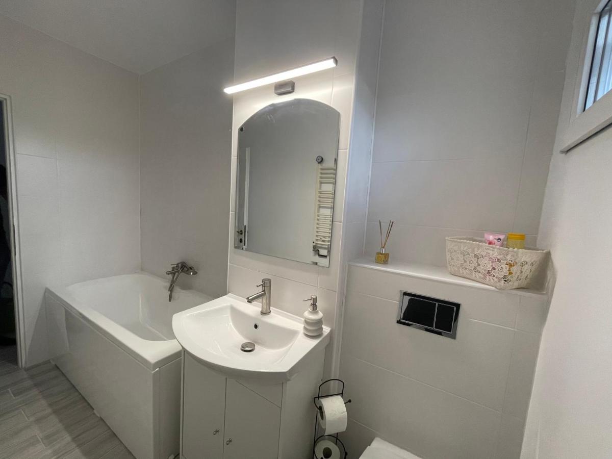 ياش Apartament De Lux Semicentral المظهر الخارجي الصورة
